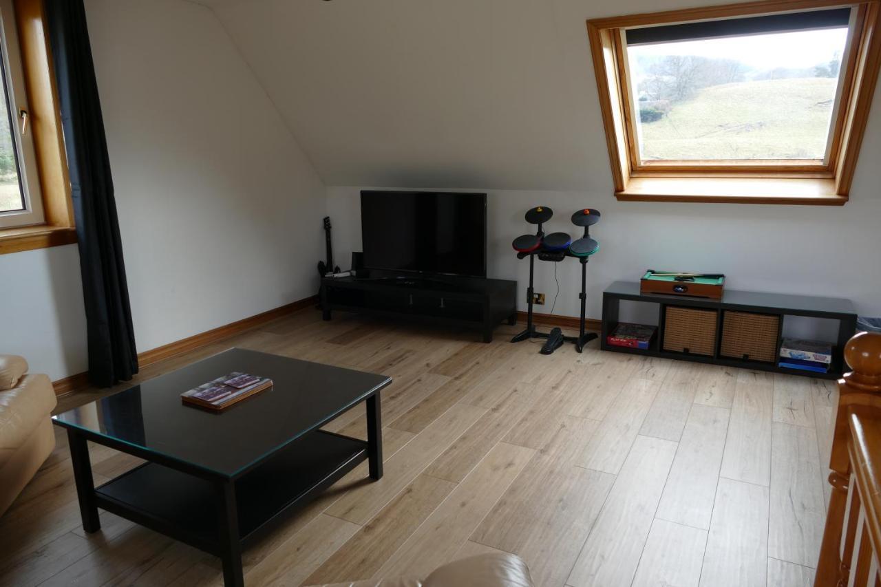 Wallace Lodge Крифф Экстерьер фото
